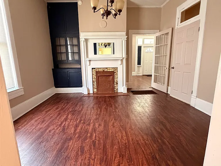 3017 Ensley Ave — Photo 4