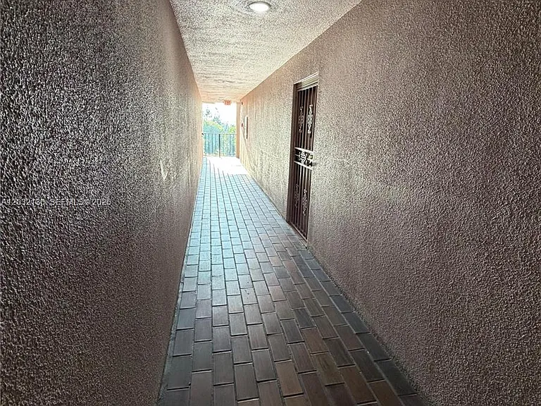 605 NW 72nd Ave #509 — Photo 24