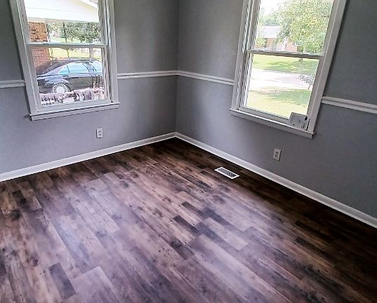 5th image of 311 Cartwright Dr