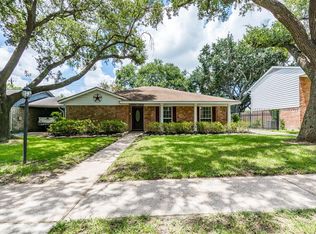 11107 Sageking Dr, Houston, TX 77089