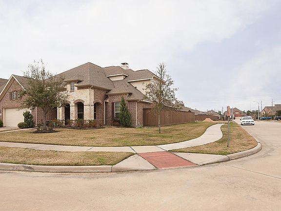 3rd image of 642 Beals Creek Ln