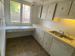 4455 W Sylvania Ave, Toledo, OH 43623