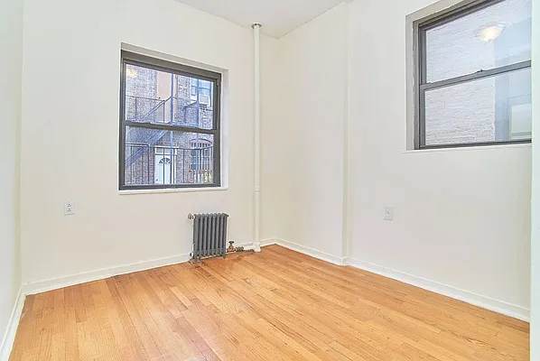 Rented by MAPT Residential LLC | media 4