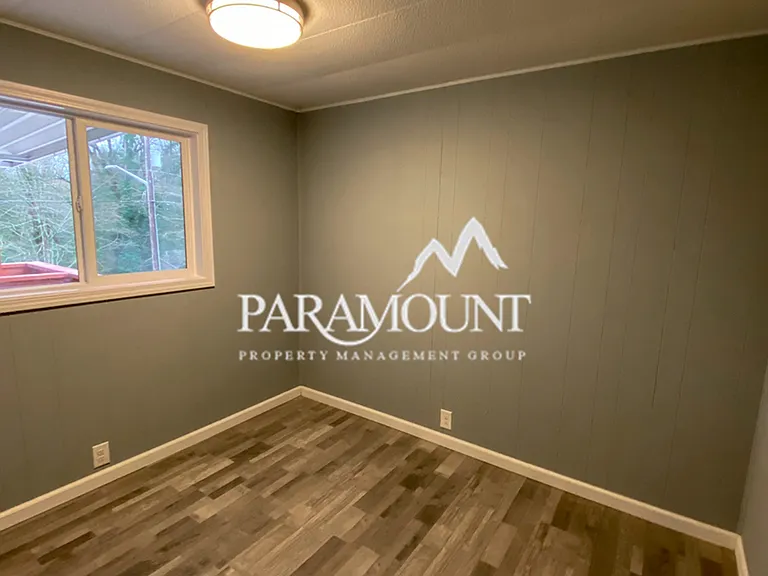 4441 Perry Ave NE — Photo 16