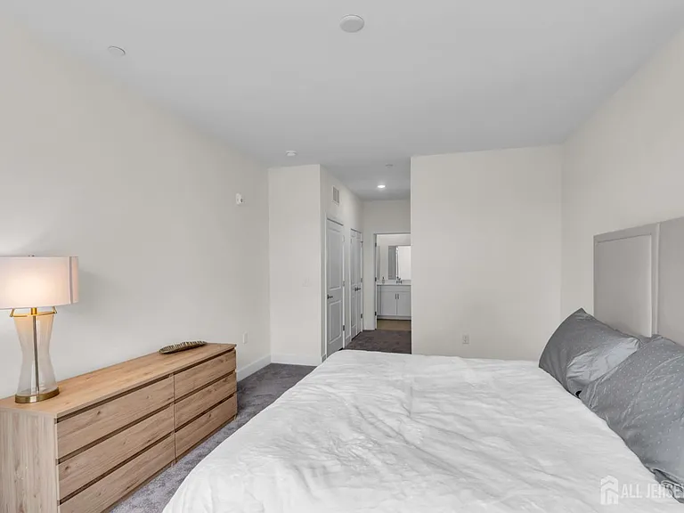 30102 Radford Ct — Photo 10
