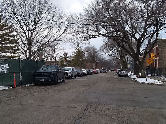 3rd image of 3803 S Giles Ave