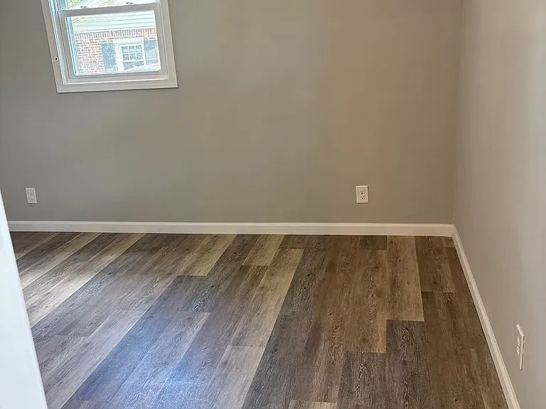 542 Lexington Dr — Photo 13