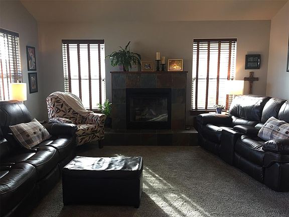 3rd image of 4023 Sunstone Dr