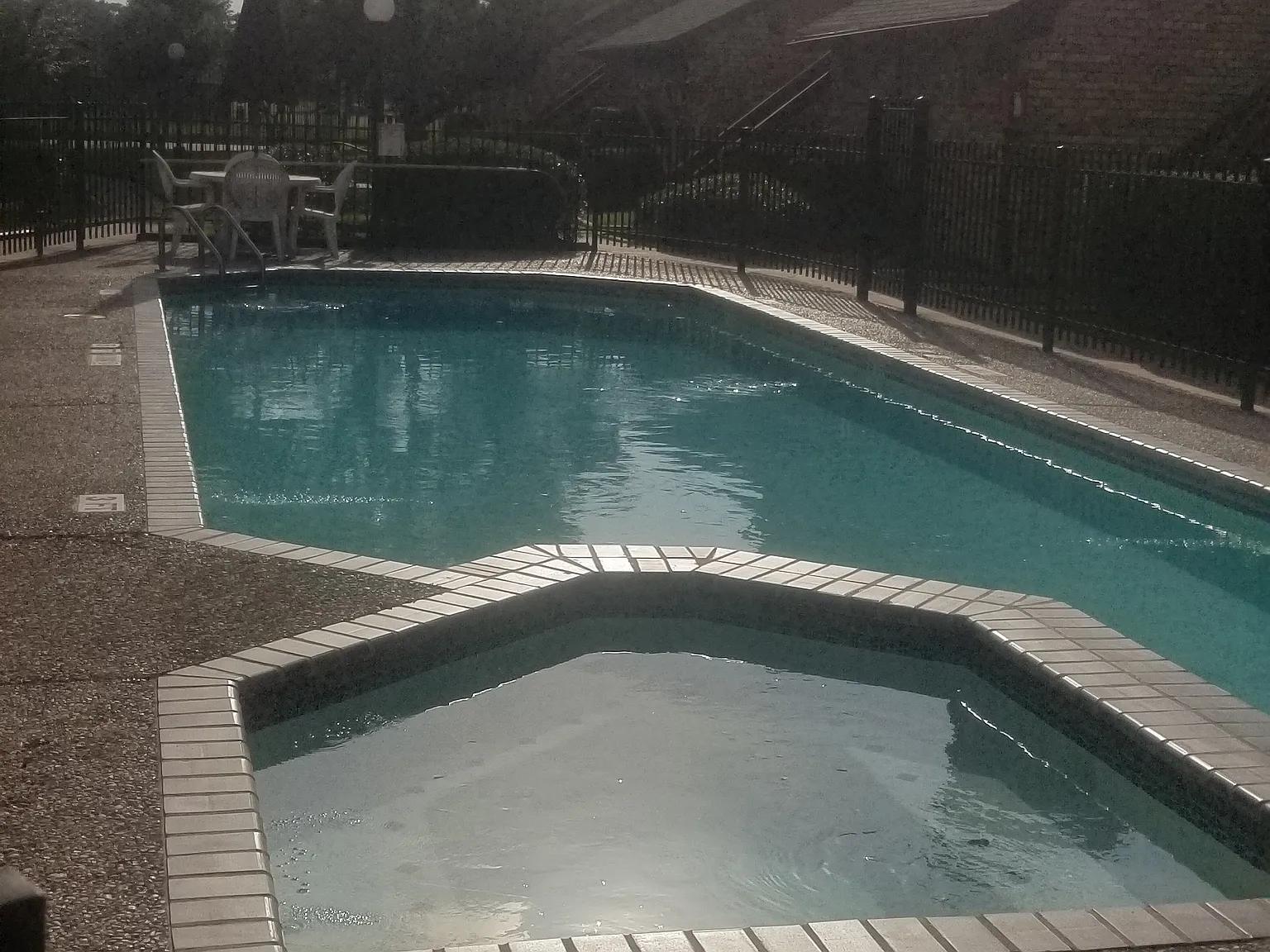 Willow Run Townhomes — Photo 2