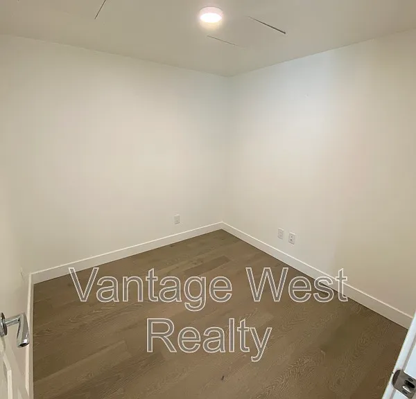 1151 Sunset Dr #206 — Photo 5
