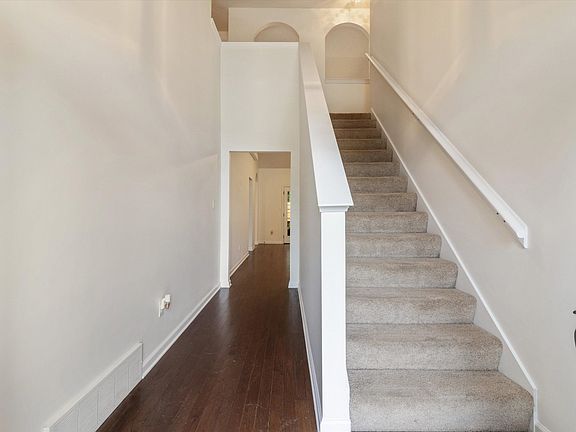 5th image of 5282 Hidden Meadows Dr