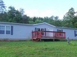 357 Dean Ln, Leon, WV 25123