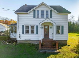 147 W Myers Rd, Oswego, NY 13126