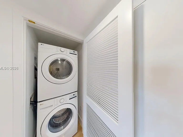 90 NE 32nd St #603 — Photo 13