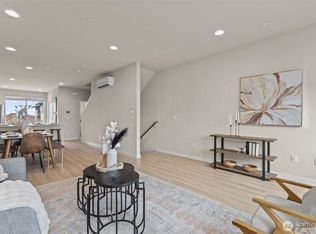 15113 40th Ave W #C4, Lynnwood, WA 98087
