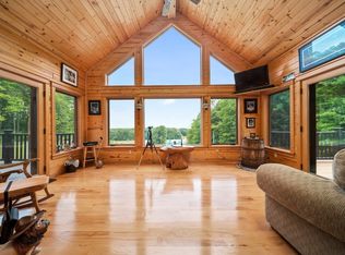 125 Lakeview Rd, Levering, MI 49755