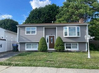 50 Batcheller Ave, Providence, RI 02904