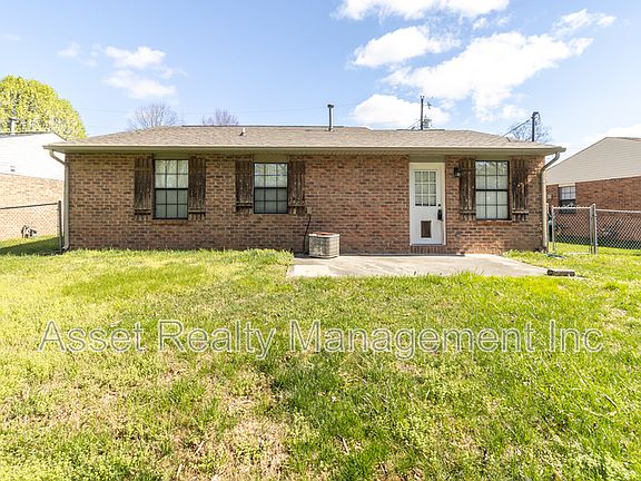 2nd image of 6121 Bill Murray Ln