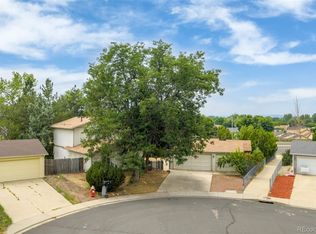 907 Yucca Ct, Longmont, CO 80504