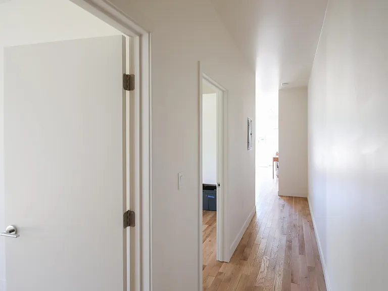 2246 S Ridgeley Dr #2244 — Photo 24