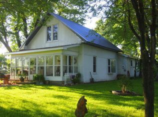 621 W McKown St, Buffalo, MO 65622