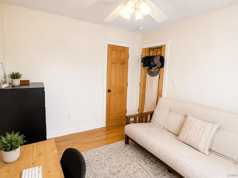 649 W Park Ave — Photo 9