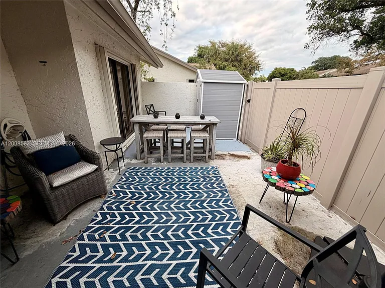 3064 S Oakland Forest Dr #1001 — Photo 5