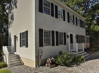 4 Berry Dr, Newburyport, MA 01950