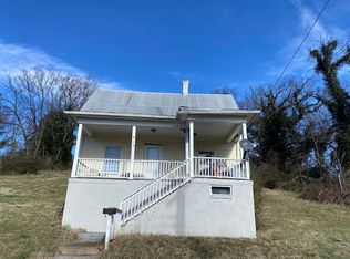 813 Harrison Ave NW, Roanoke, VA 24016