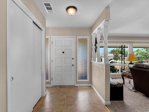3rd image of 3255 Panorama Dr