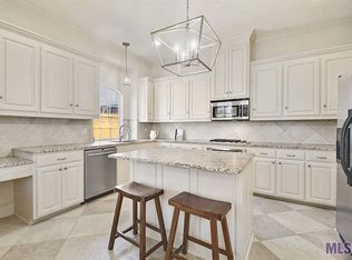 9157 Old Garden Ln, Baton Rouge, LA 70809