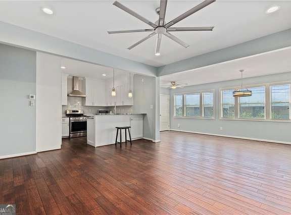 3rd image of 1206 Dekalb Ave NE #1