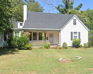 120 Janeway, Greenwood, SC, 29649