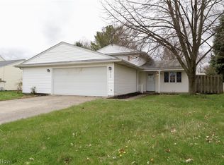 10140 Dewhurst Rd, Elyria, OH 44035