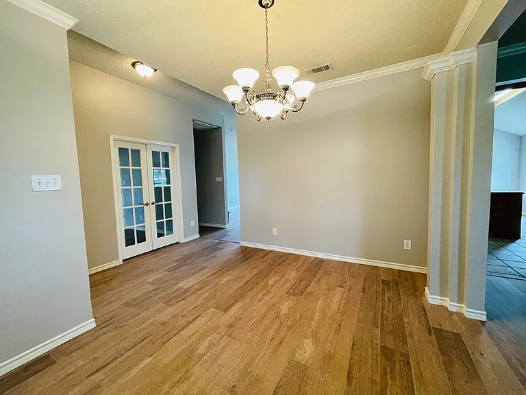 5621 Flowerwood Ln — Photo 9
