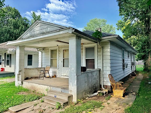 2nd image of 2180 S 17th St