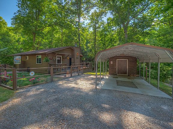 4th image of 256 Woods Drive