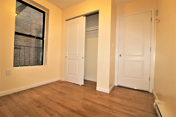 Rented by Bruma Realty LLC | media 8