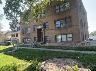 301 S 18th St APT 2, Lincoln, NE 68508