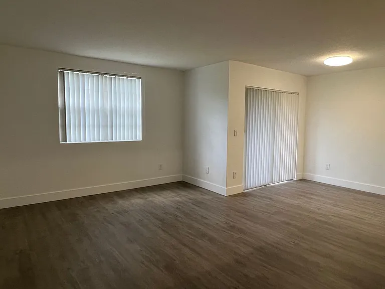 1267 SW 46th Ave #2308 — Photo 4