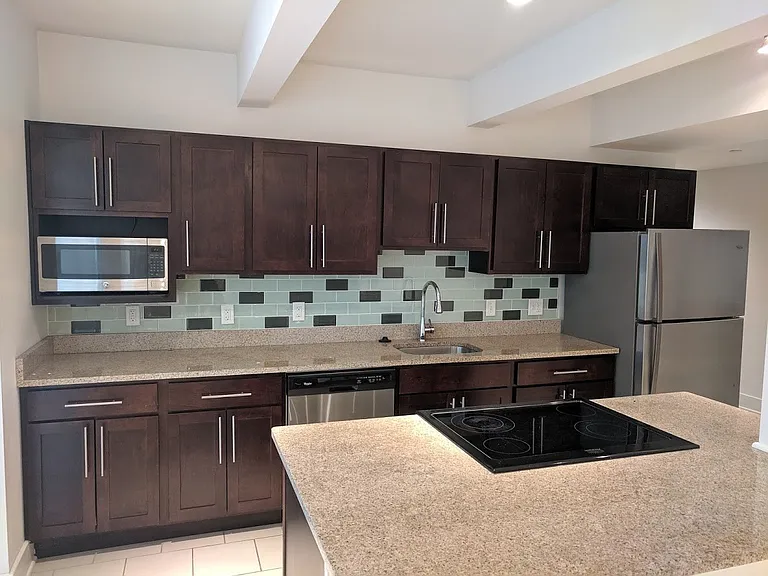 430 Shady Avenue — Photo 20