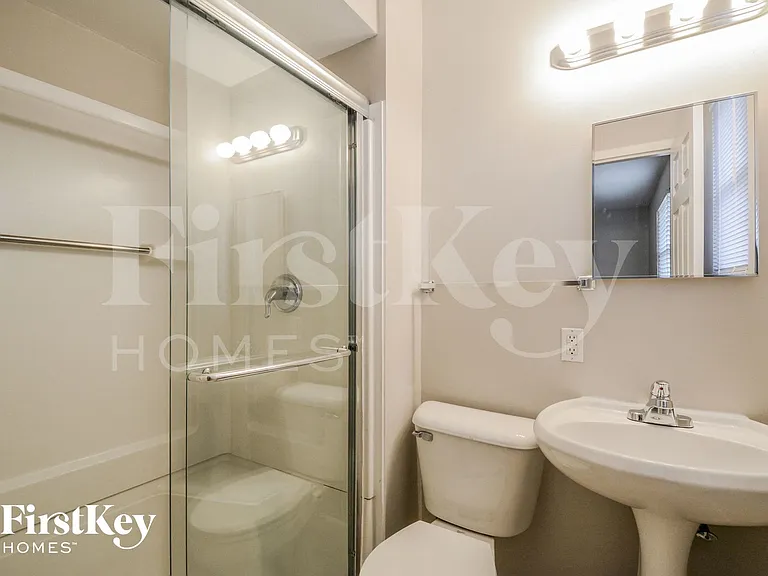 1224 Yorktown Dr — Photo 13