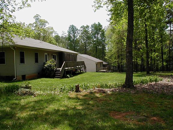 5th image of 63 Poplar Court Ln