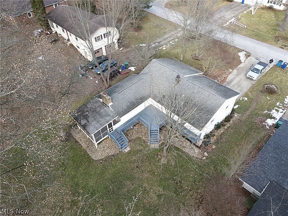 2nd image of 7429 Sylvan Dr
