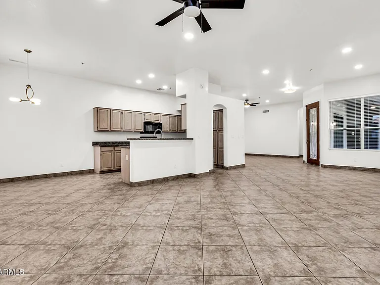 9379 E Windrose Dr — Photo 10