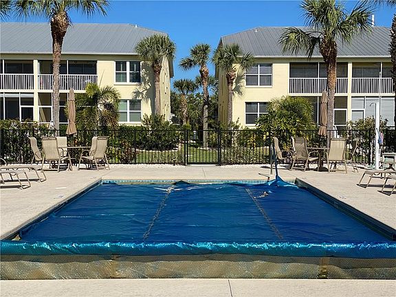 2nd image of 2000 Bal Harbor Blvd Unit 222