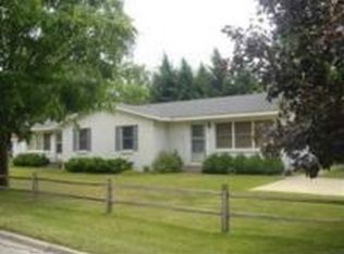 865 Holland St, Saugatuck, MI 49453