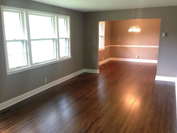 2nd image of 5213 Trousdale Dr