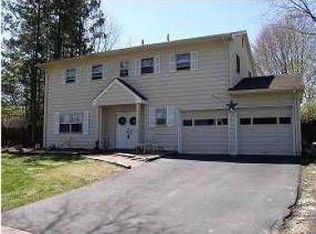 84 Cresci Blvd, Hazlet, NJ 07730