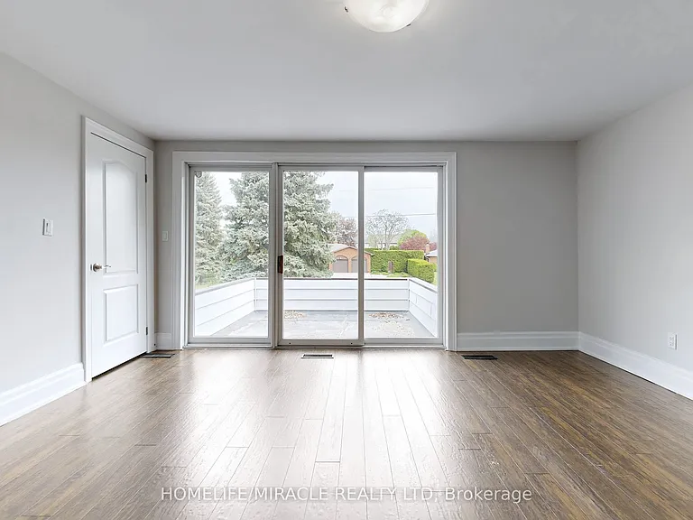 509 Maine St — Photo 11